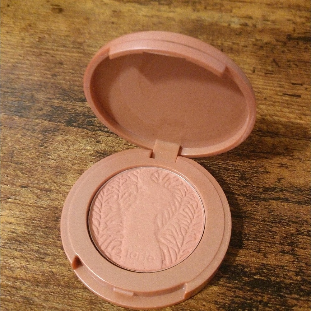 Tarte Amazonian Clay 12 Hour Blush in Paaarty.